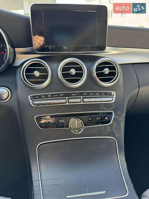 Седан Mercedes-Benz C-Class 2016 в Киеве