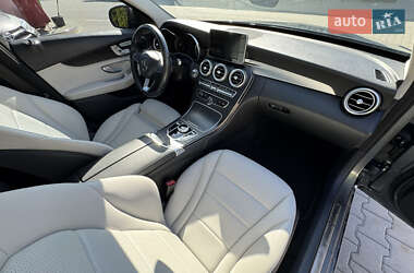 Седан Mercedes-Benz C-Class 2016 в 