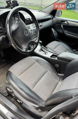 Седан Mercedes-Benz C-Class 2004 в 