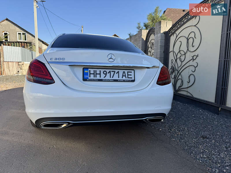 Седан Mercedes-Benz C-Class 2021 в Одессе