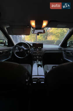 Универсал Mercedes-Benz C-Class 2008 в 