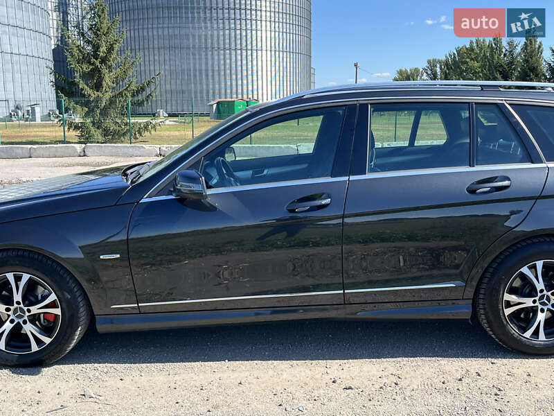 Универсал Mercedes-Benz C-Class 2014 в Сумах