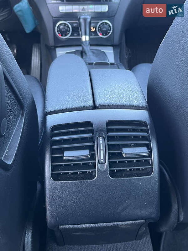 Универсал Mercedes-Benz C-Class 2014 в Сумах