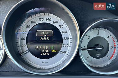 Универсал Mercedes-Benz C-Class 2014 в 
