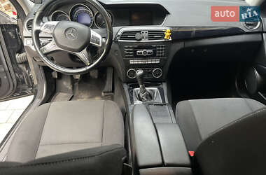 Универсал Mercedes-Benz C-Class 2011 в 