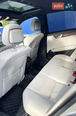 Седан Mercedes-Benz C-Class 2011 в 