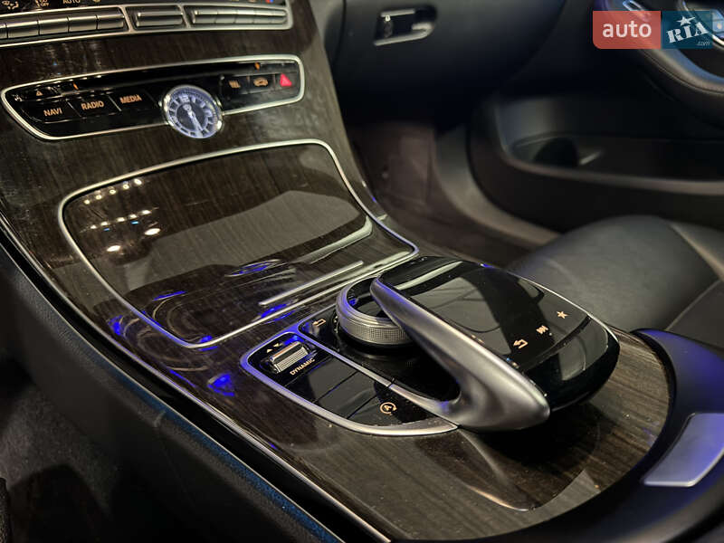 Седан Mercedes-Benz C-Class 2018 в Киеве фото 16 Седан Mercedes-Benz C-Class 2018 в Киеве