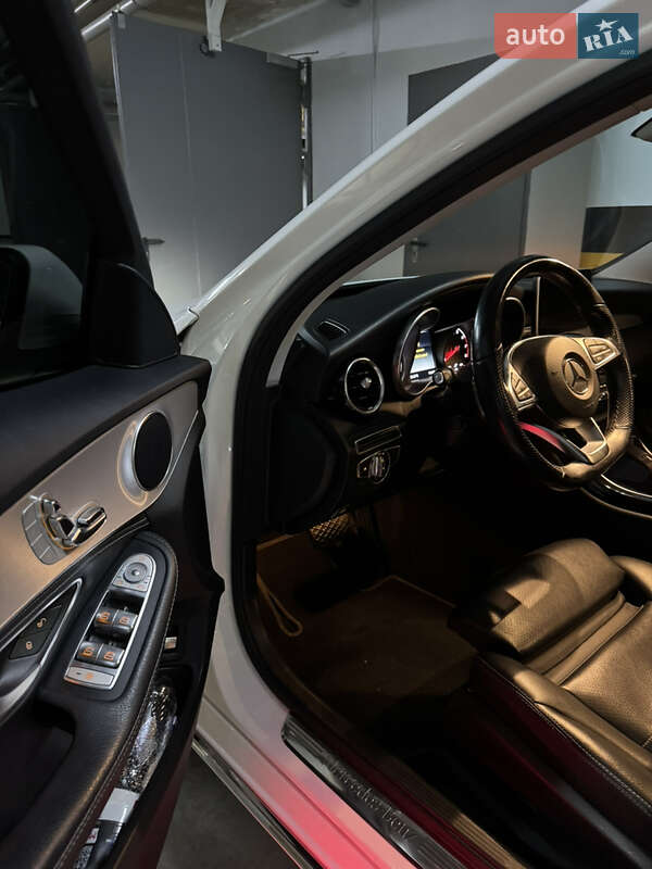 Седан Mercedes-Benz C-Class 2015 в Киеве