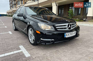 Седан Mercedes-Benz C-Class 2011 в 