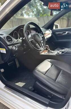 Седан Mercedes-Benz C-Class 2013 в 