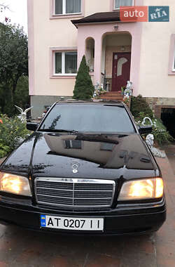 Седан Mercedes-Benz C-Class 1995 в 
