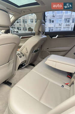 Седан Mercedes-Benz C-Class 2013 в 