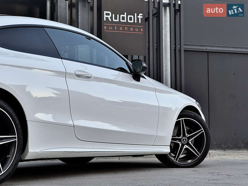 Купе Mercedes-Benz C-Class 2017 в Киеве