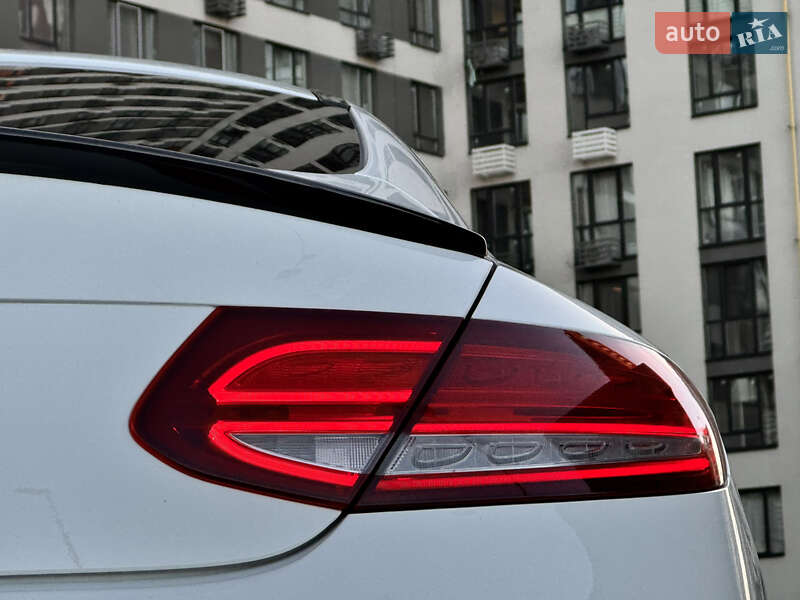 Купе Mercedes-Benz C-Class 2017 в Киеве