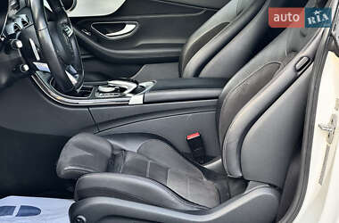 Купе Mercedes-Benz C-Class 2017 в 