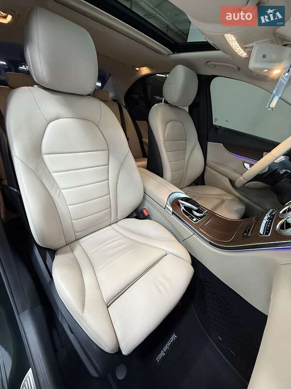 Седан Mercedes-Benz C-Class 2019 в Одессе