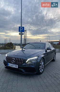 Седан Mercedes-Benz C-Class 2015 в 