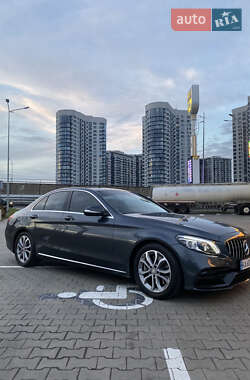 Седан Mercedes-Benz C-Class 2015 в 