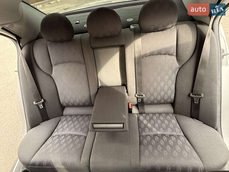 Седан Mercedes-Benz C-Class 2001 в Харкові