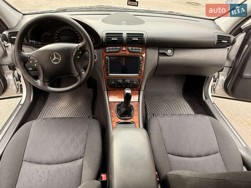 Седан Mercedes-Benz C-Class 2001 в Харкові