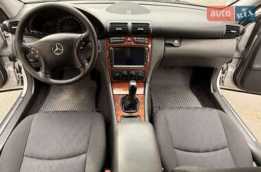 Седан Mercedes-Benz C-Class 2001 в 