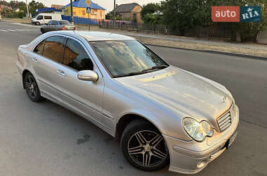 Седан Mercedes-Benz C-Class 2004 в 