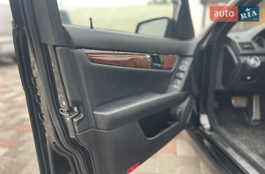 Седан Mercedes-Benz C-Class 2010 в 