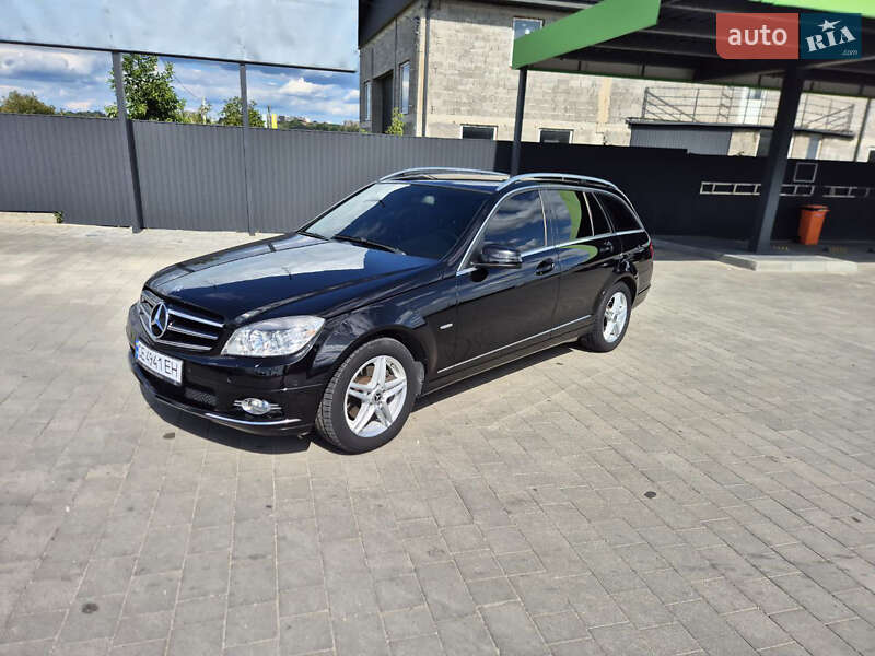 Універсал Mercedes-Benz C-Class 2008 в Кам'янець-Подільському