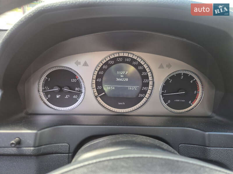 Універсал Mercedes-Benz C-Class 2008 в Кам'янець-Подільському