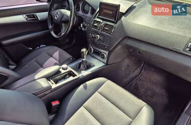 Універсал Mercedes-Benz C-Class 2008 в 