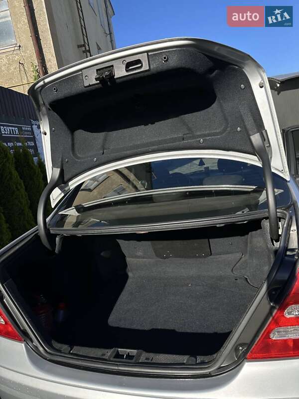 Седан Mercedes-Benz C-Class 2002 в Бучачі