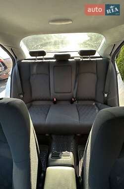 Седан Mercedes-Benz C-Class 2002 в 