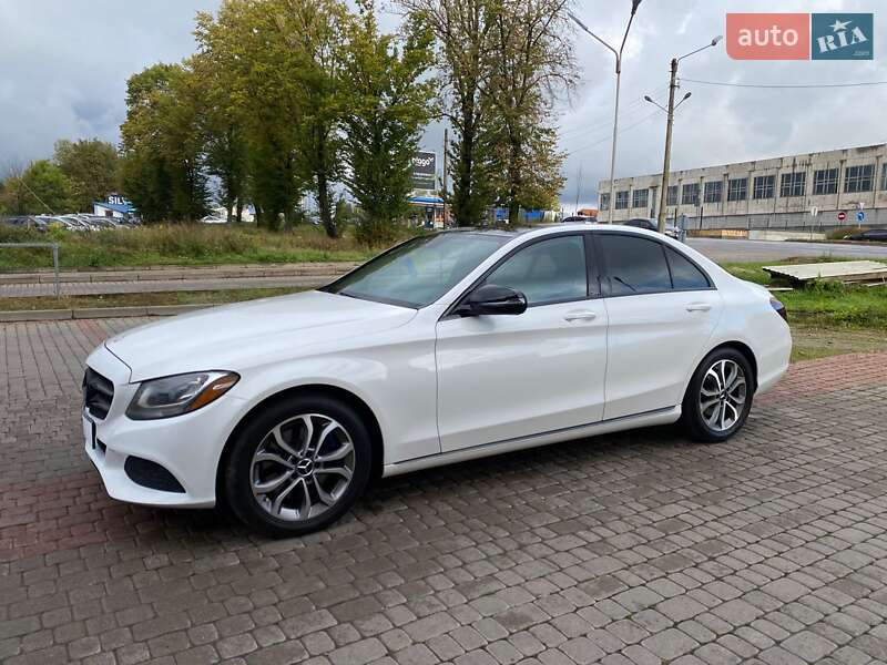 Седан Mercedes-Benz C-Class 2016 в Ивано-Франковске