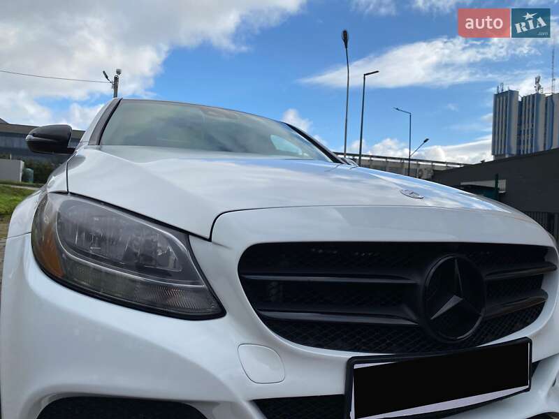 Седан Mercedes-Benz C-Class 2016 в Ивано-Франковске