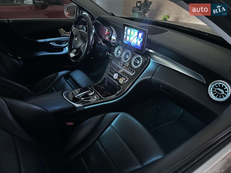 Седан Mercedes-Benz C-Class 2015 в Киеве