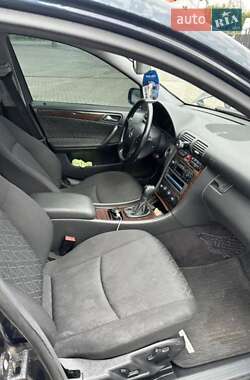 Седан Mercedes-Benz C-Class 2001 в 