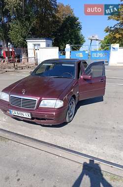Седан Mercedes-Benz C-Class 1997 в 