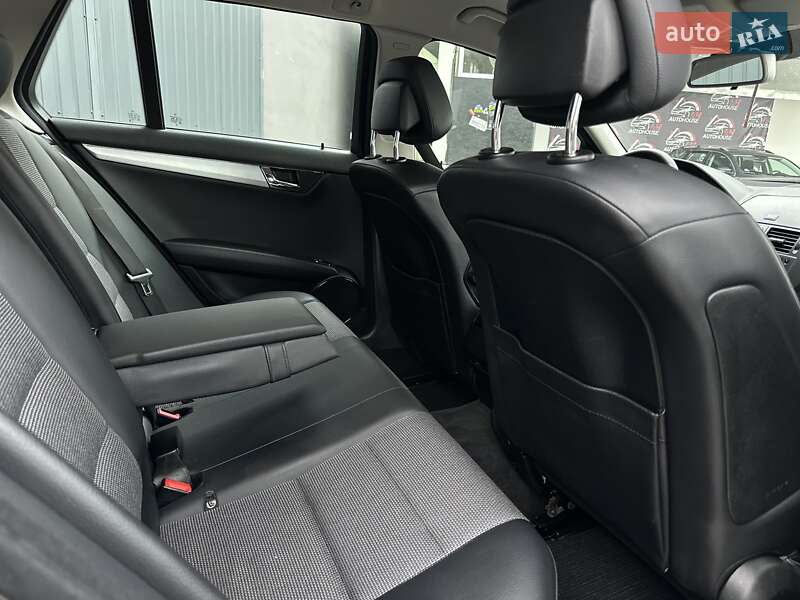 Универсал Mercedes-Benz C-Class 2012 в Ивано-Франковске