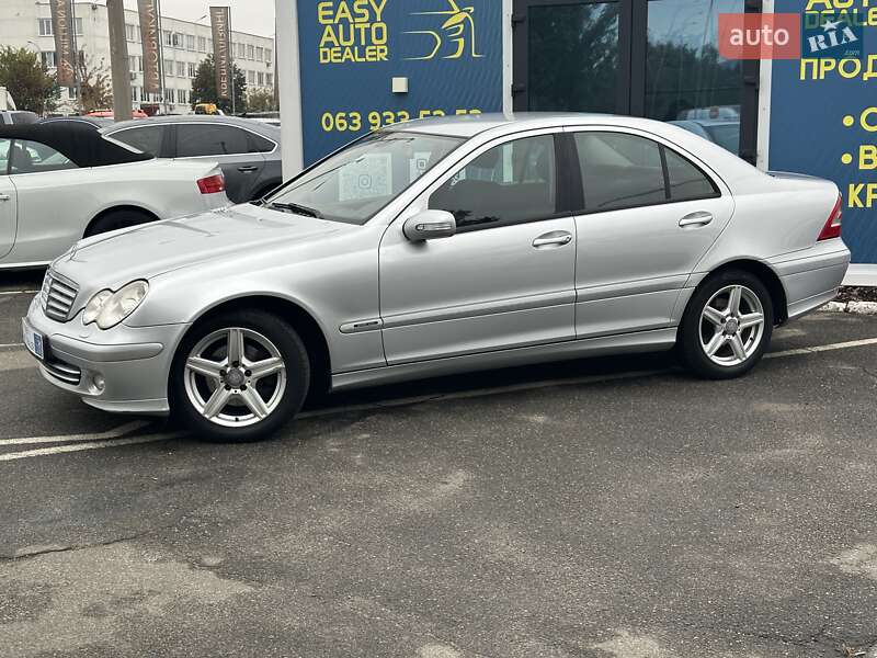 Седан Mercedes-Benz C-Class 2007 в Киеве фото 11 Седан Mercedes-Benz C-Class 2007 в Киеве