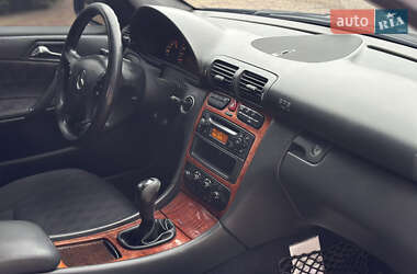 Седан Mercedes-Benz C-Class 2001 в 