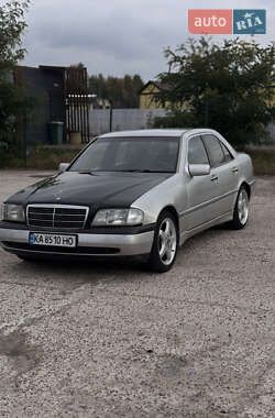 Седан Mercedes-Benz C-Class 1995 в 