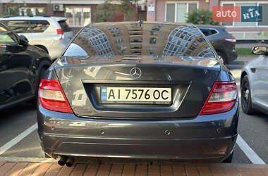 Седан Mercedes-Benz C-Class 2007 в 
