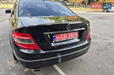 Седан Mercedes-Benz C-Class 2011 в 