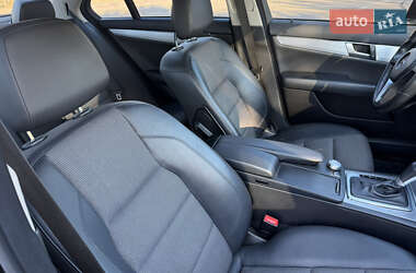 Седан Mercedes-Benz C-Class 2011 в 