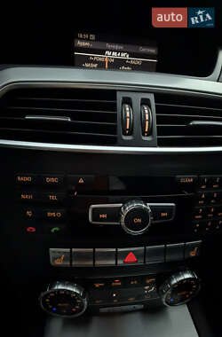 Седан Mercedes-Benz C-Class 2011 в 