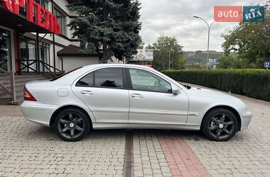 Седан Mercedes-Benz C-Class 2006 в 