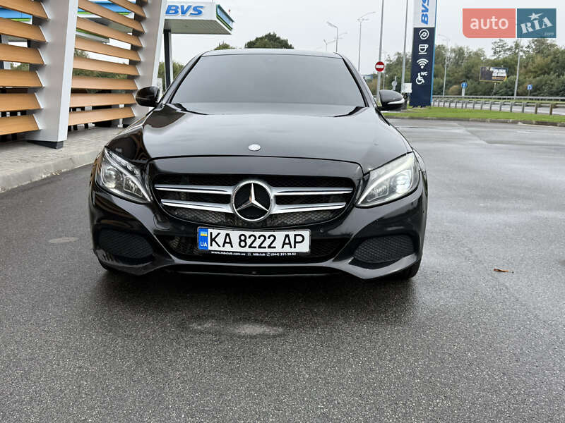 Седан Mercedes-Benz C-Class 2015 в Киеве