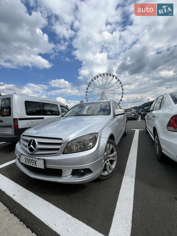 Универсал Mercedes-Benz C-Class 2008 в 