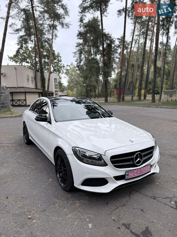 Седан Mercedes-Benz C-Class 2016 в Черкасах