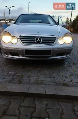 Купе Mercedes-Benz C-Class 2004 в 